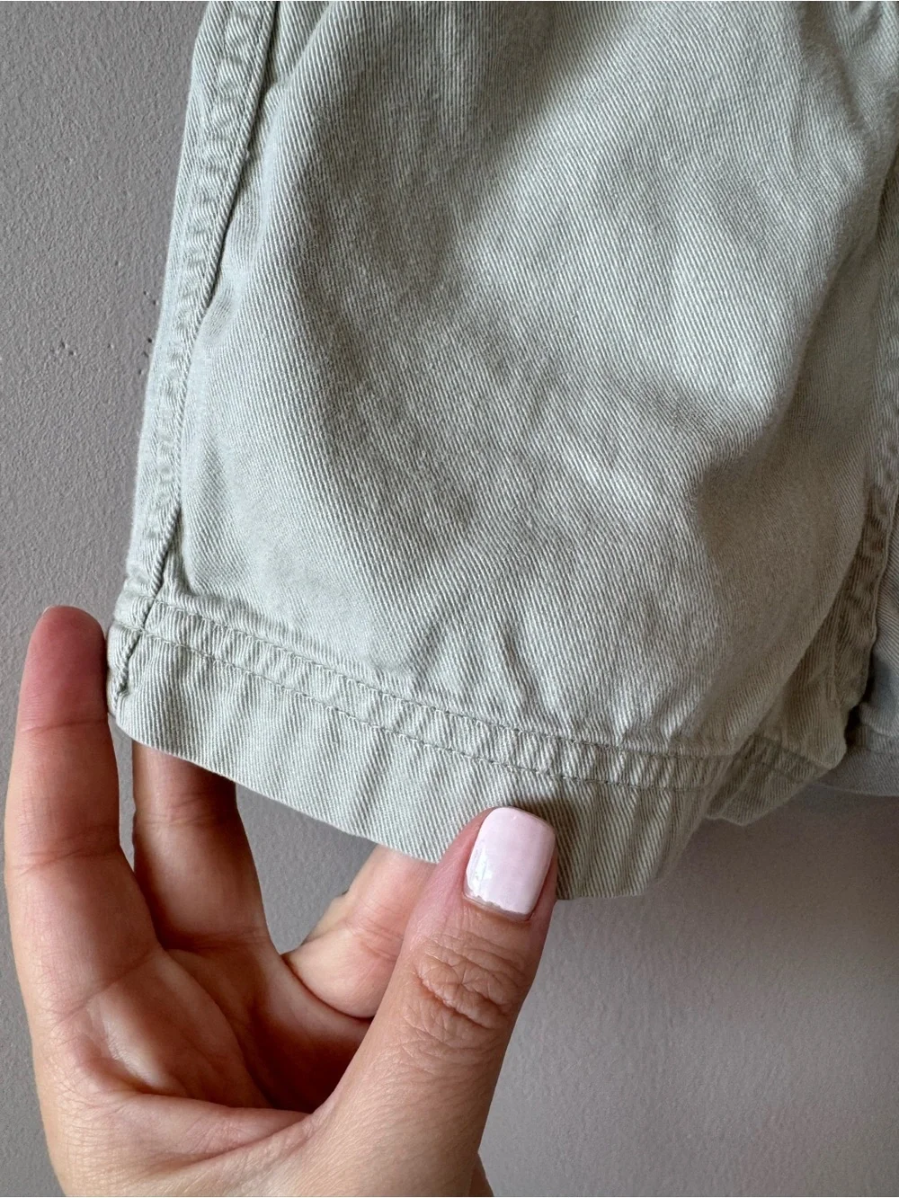 Gymboree Vintage Rainbow Tag Tan Khaki Shorts with‎ Patch Size 9-18 months/XS